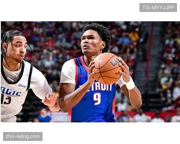 火箭阿门汤普森复出影响 防守篮板与转换进攻提供新维度